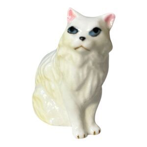 Vintage Cat Miniature Figurine  Bone China Porcelain Japan 1-1/4"